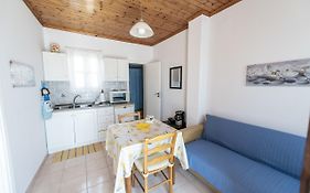 Filoxenia Apartments